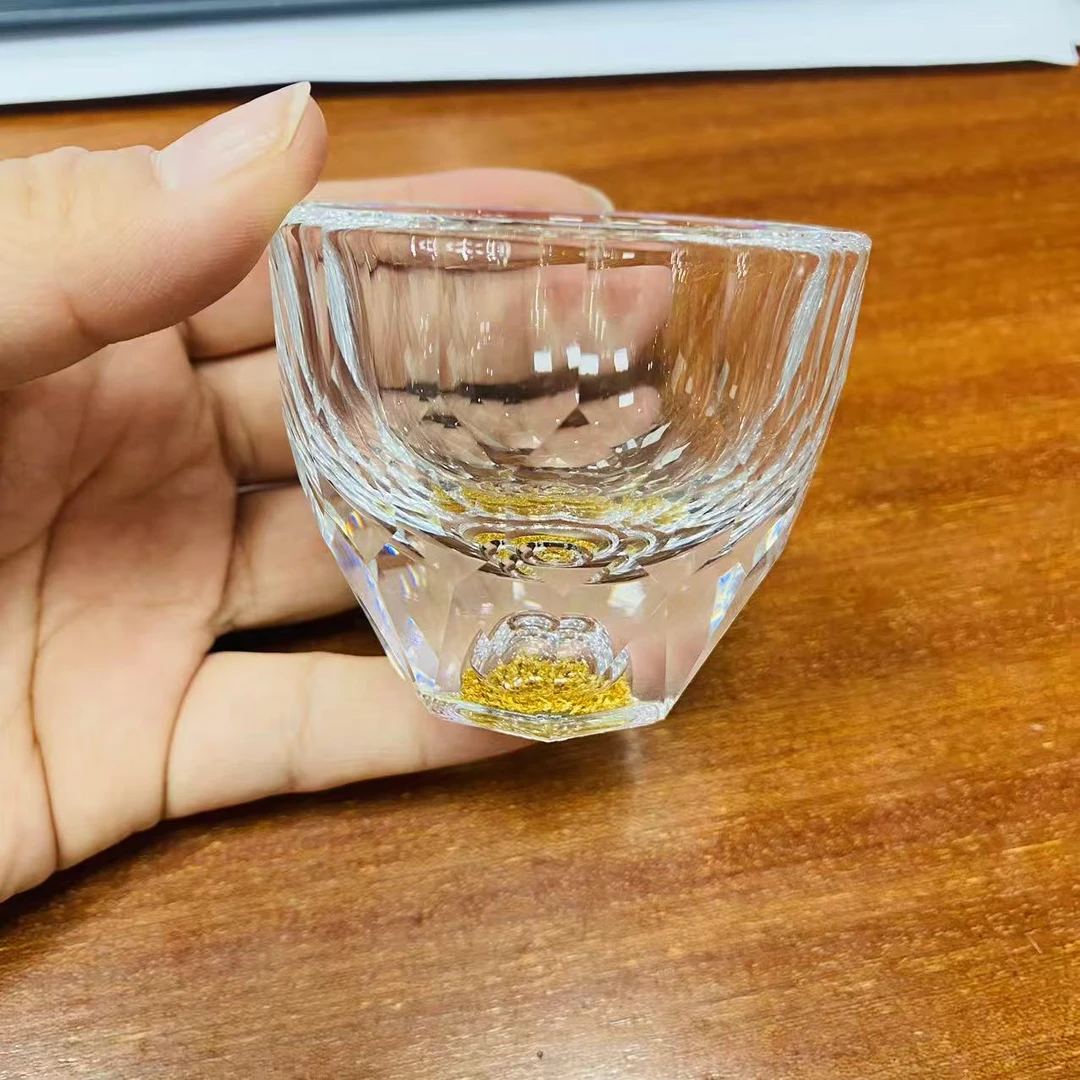 闪闪品茗杯酒杯两只