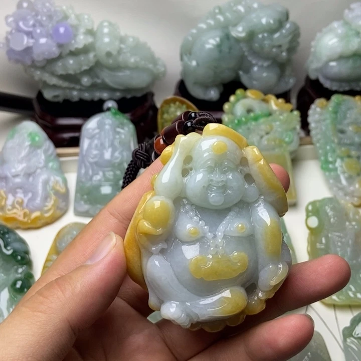 翡翠未镶嵌把件佛