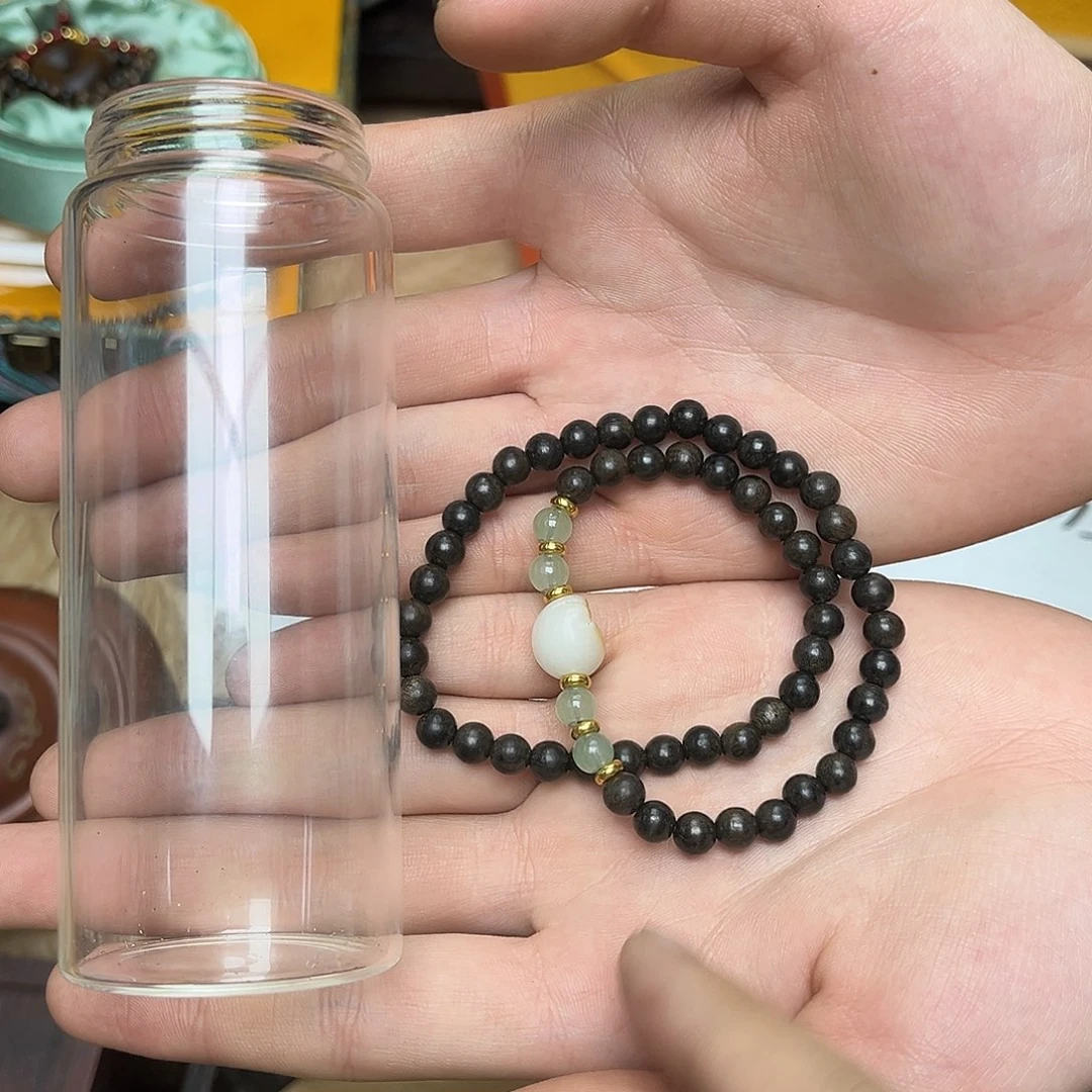 大叶紫檀（黑酸枝木类）