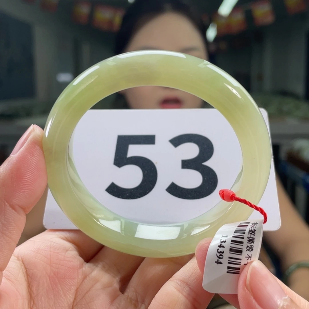 未镶嵌手镯和田玉微瑕