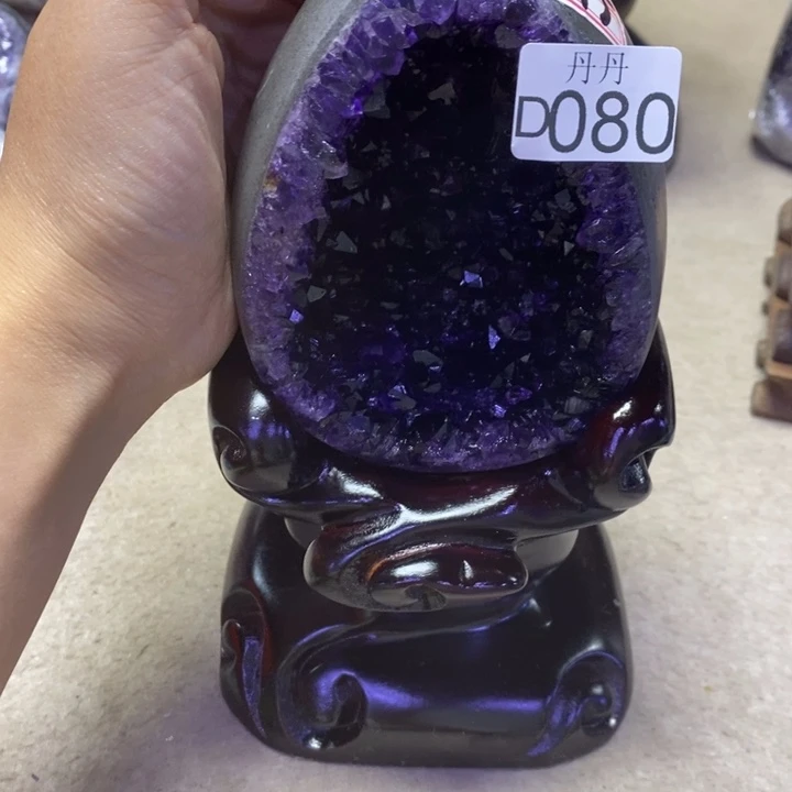 恩***吖未镶嵌大型摆件（非配饰）水晶