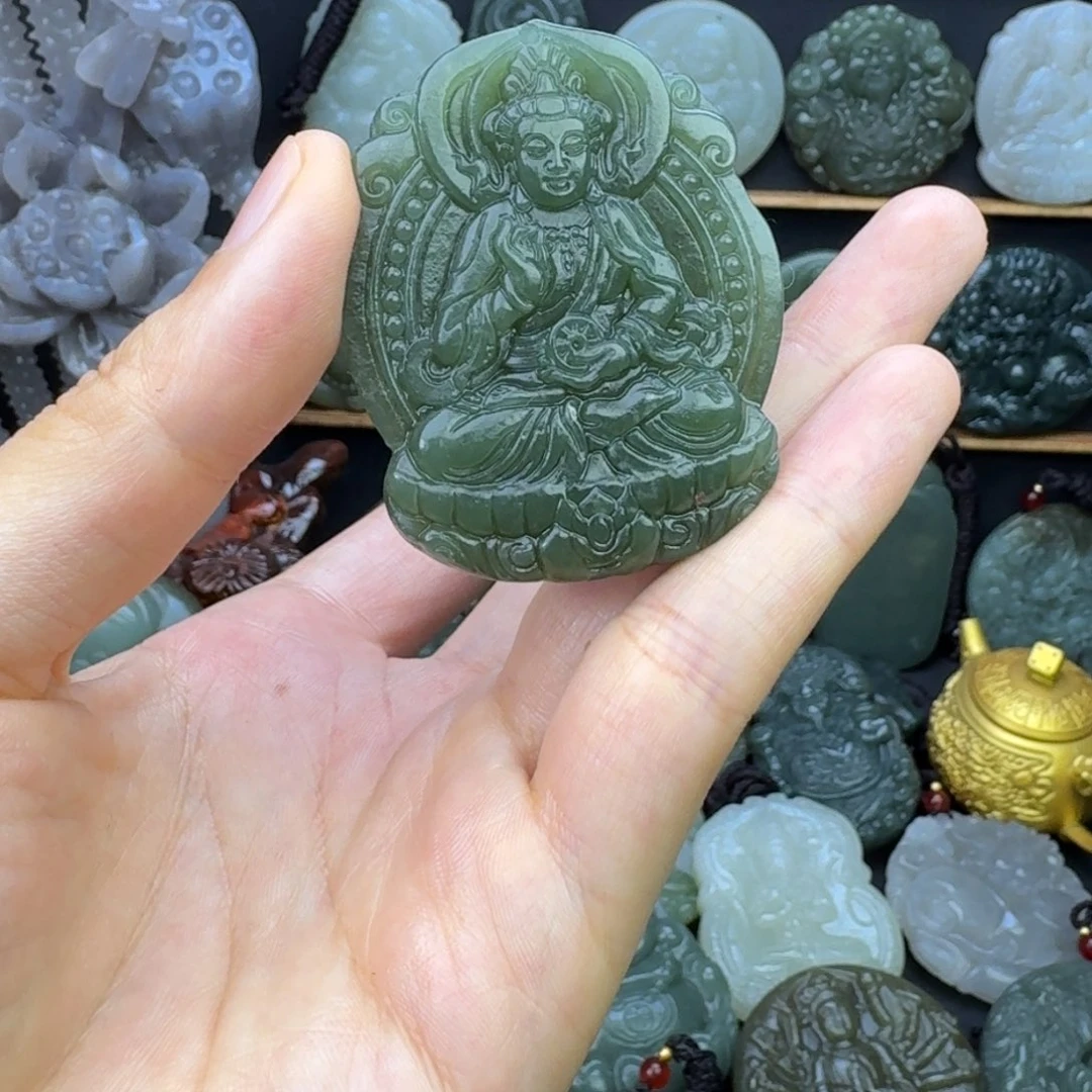 和田玉未镶嵌颈饰