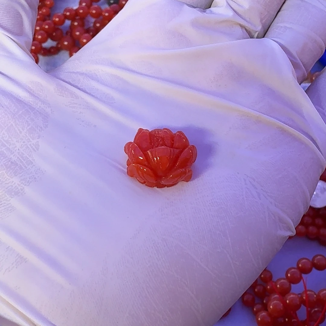 未镶嵌珠宝半成品水晶一**花
