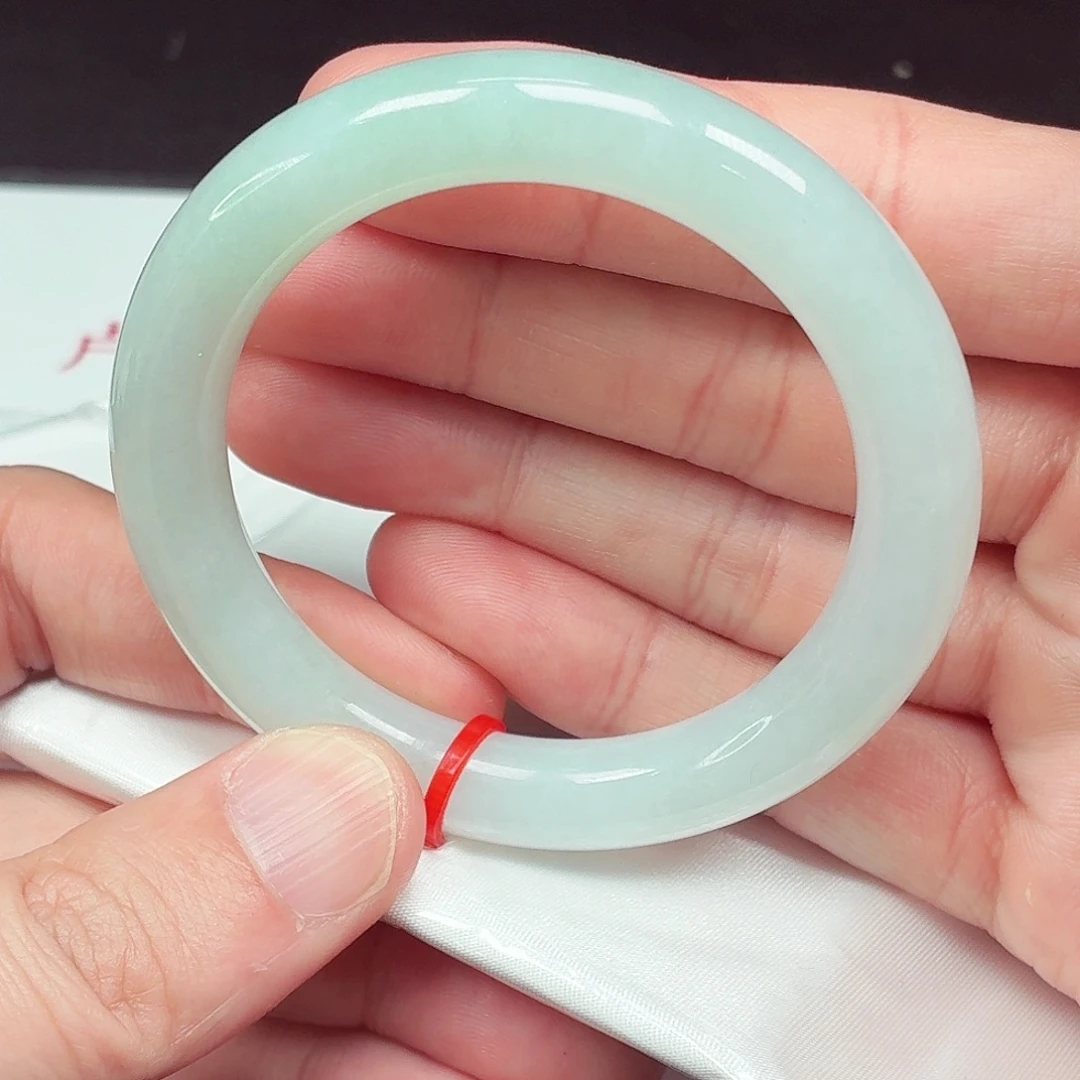 翡翠未镶嵌手镯53圈