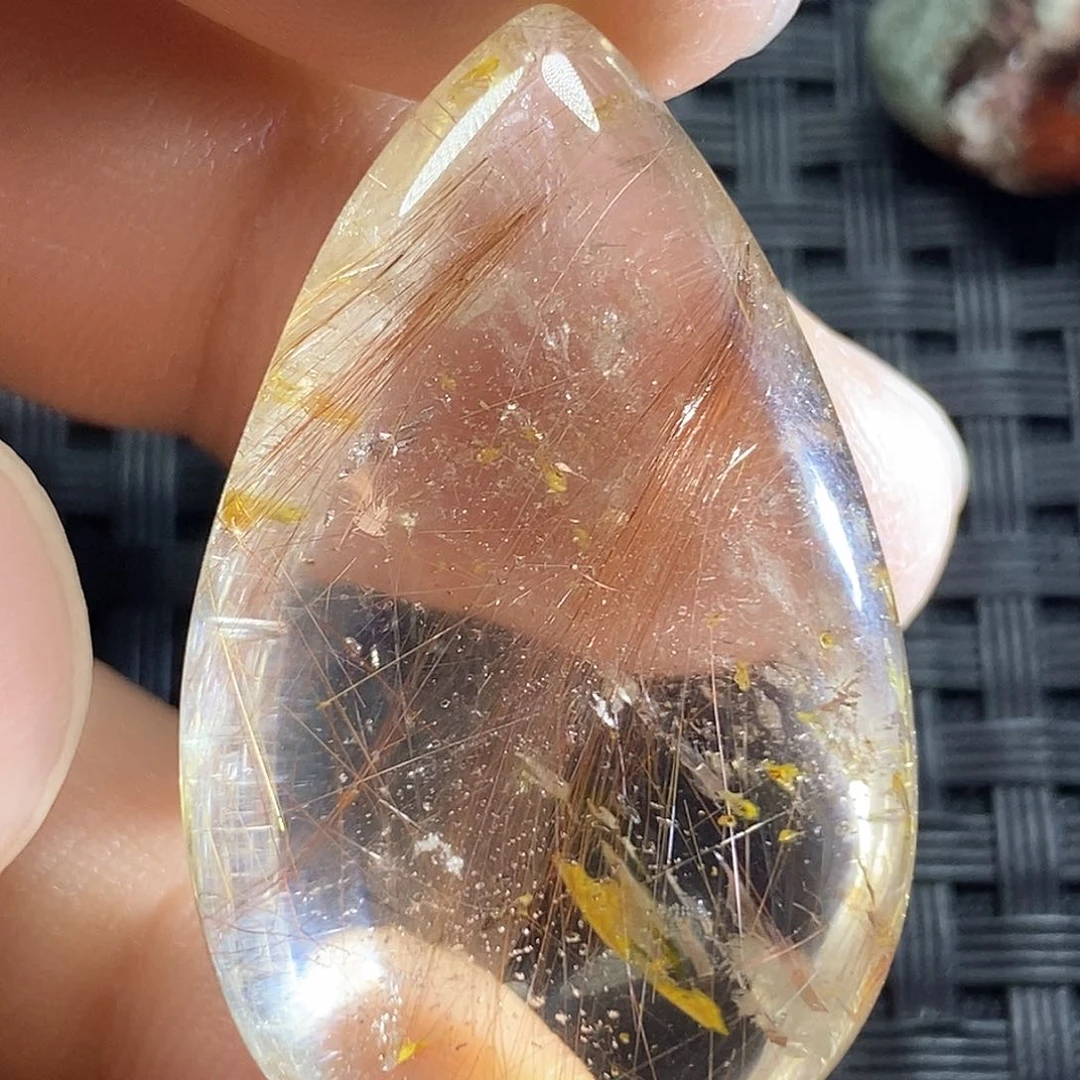 水晶颈饰未镶嵌小*龙