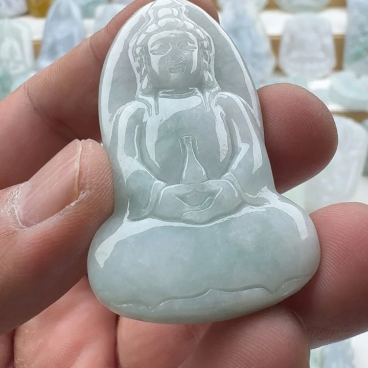 翡翠未镶嵌颈饰天然缅甸A货翡翠