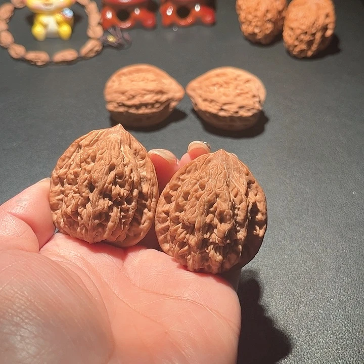 吊坠文玩核桃虎头