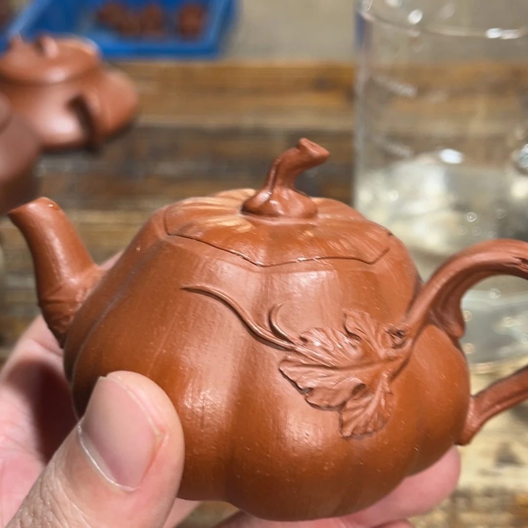 茶壶紫砂紫砂的味道真的很