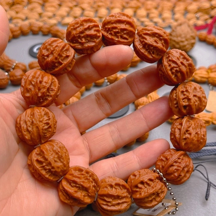 c***文玩核桃吊坠核桃手串