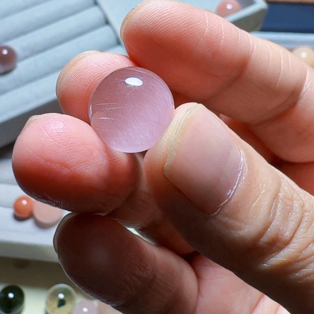 水晶珠宝半成品未镶嵌扭***世打孔不支持退换