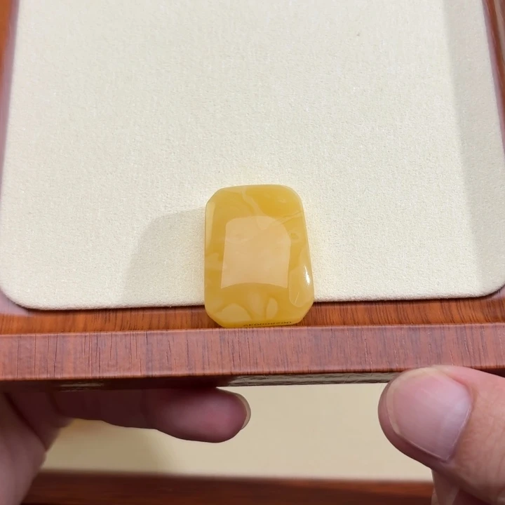 未镶嵌琥珀裸石琥珀蜜蜡324