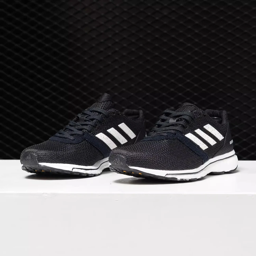 （微瑕慎拍）adidas/阿迪达斯Adizero boost女耐磨运动休闲鞋B37377