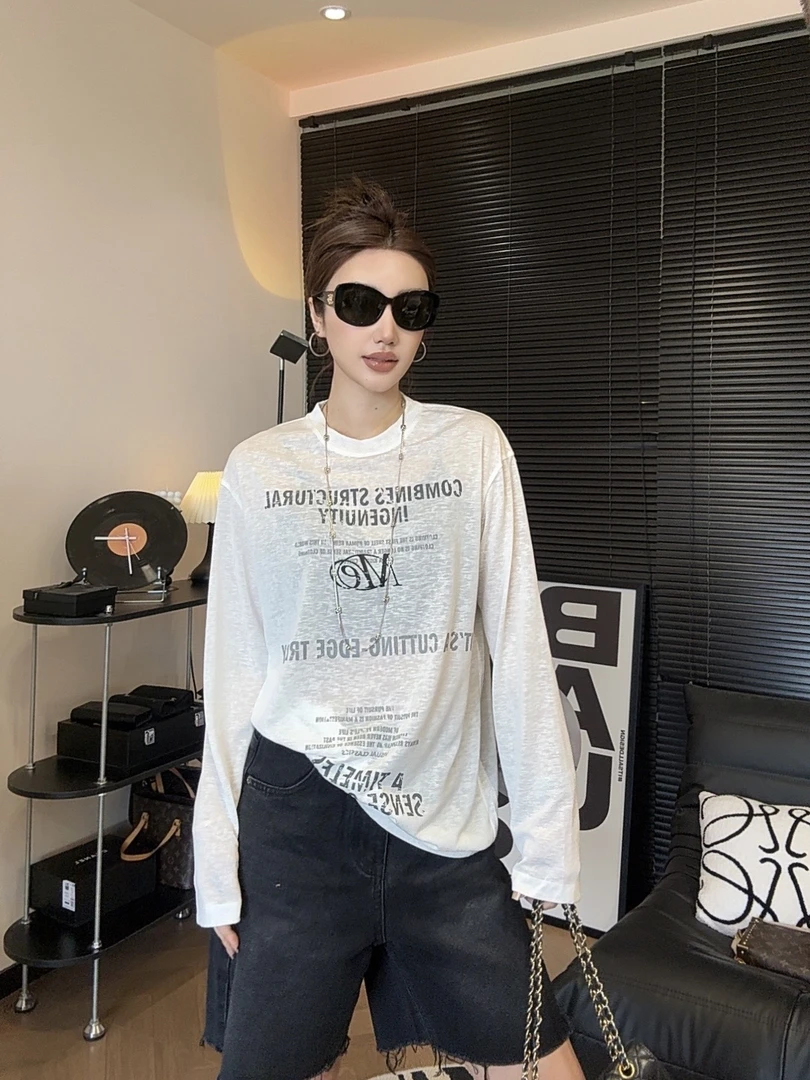 【U娜】夏季裸感舒适长袖字母印花T恤