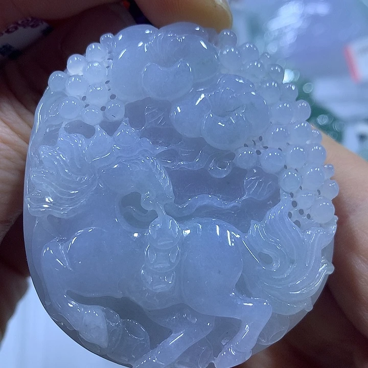 翡翠未镶嵌颈饰天然翡翠A货吊坠