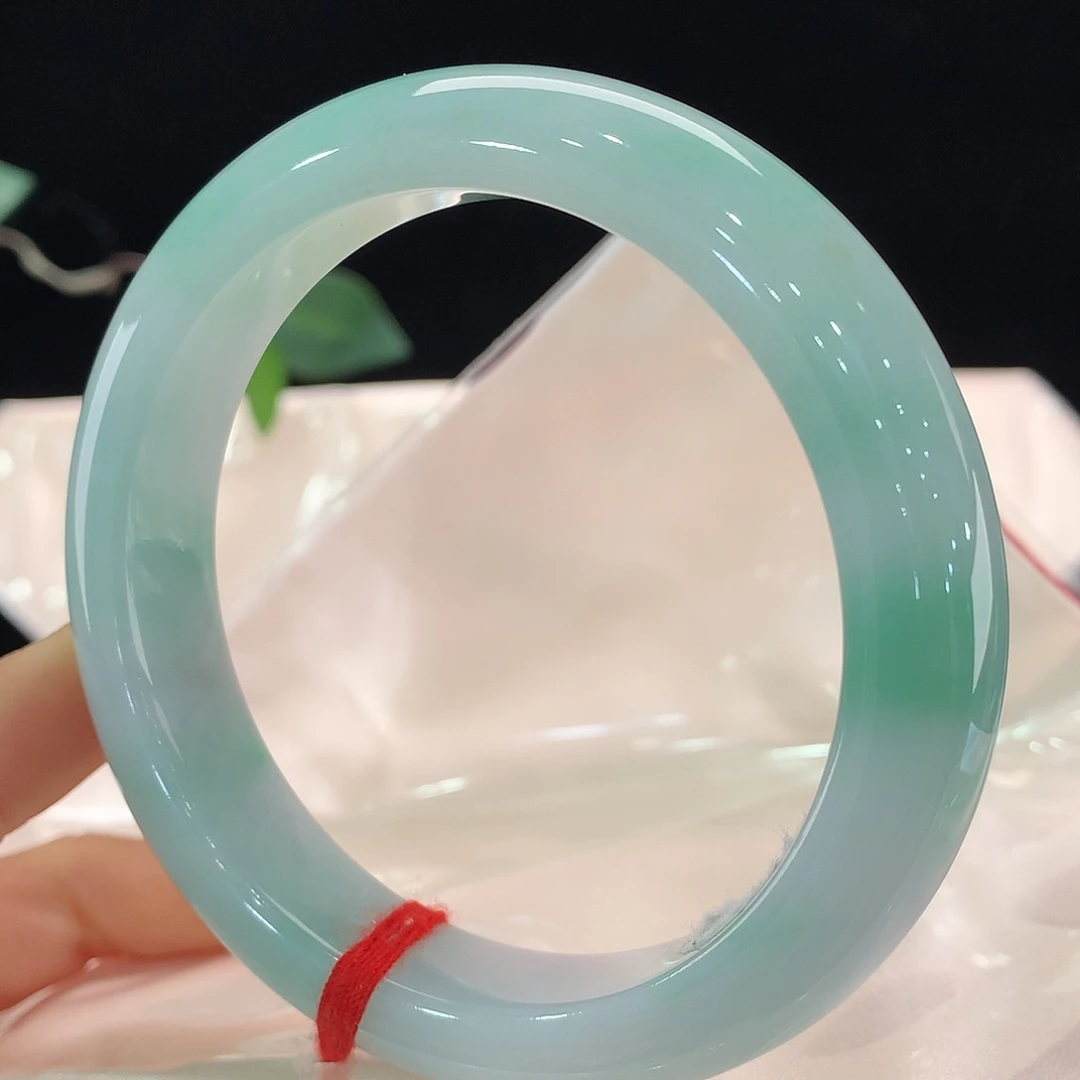 翡翠未镶嵌手镯1103