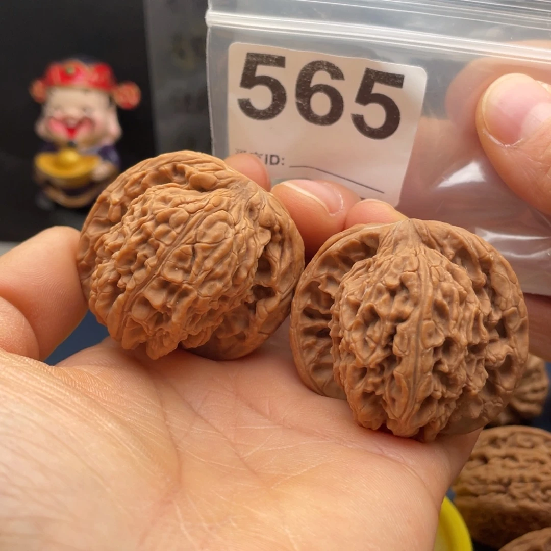文玩核桃把件南疆43异形