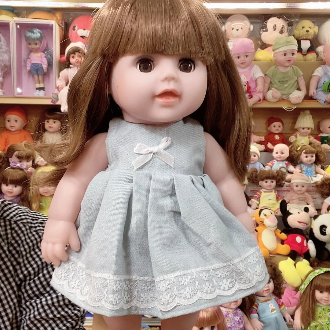 塑料软糖胶娃娃玩具