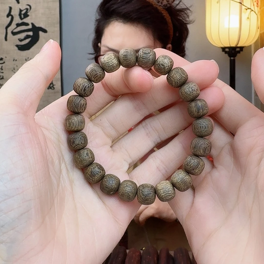沉香手串第****4海南尖峰岭虫漏苹果珠0.8
