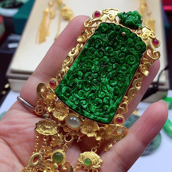 颈饰银S925镶嵌翡翠翡翠