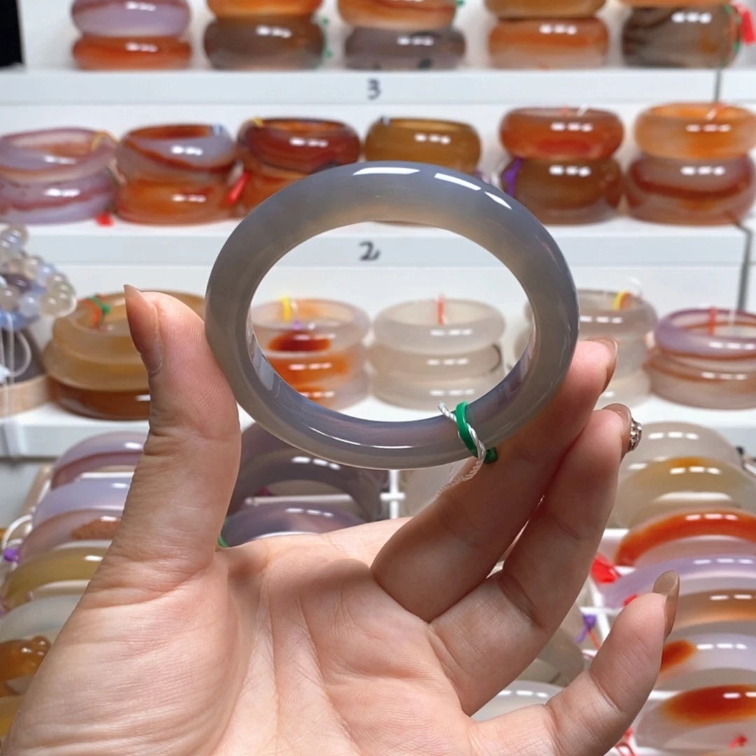 玛瑙/玉髓手镯未镶嵌54.8