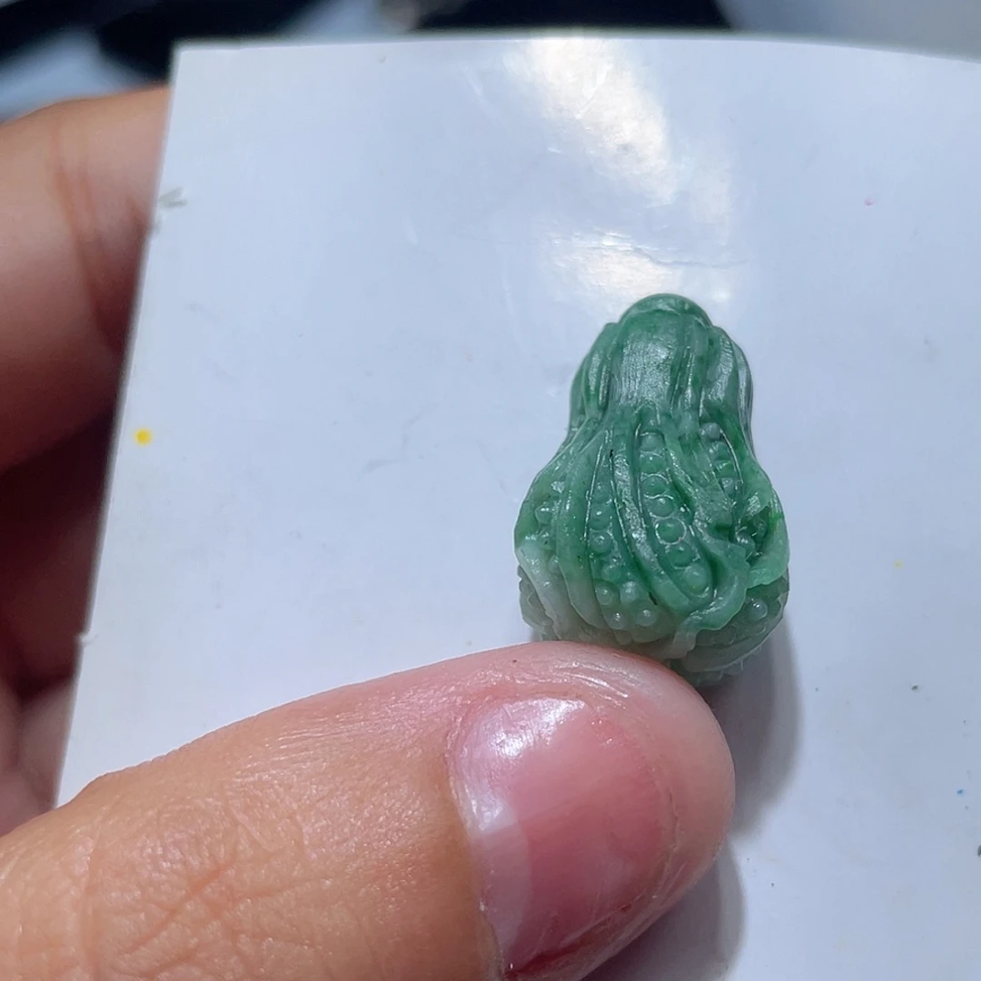 定制翡翠未镶嵌是