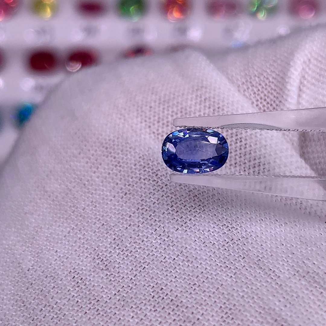 蓝宝石裸石9987865556988