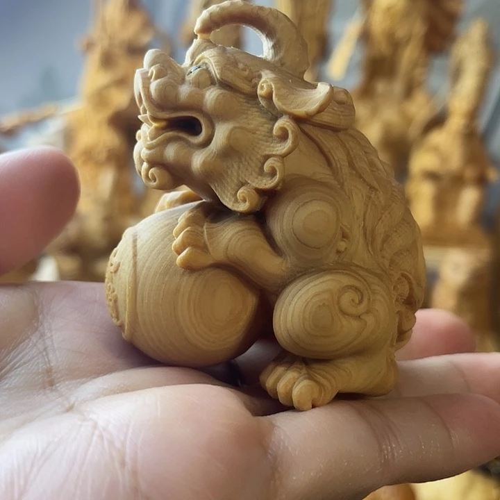 柏木（崖柏）崖柏貔貅抱球