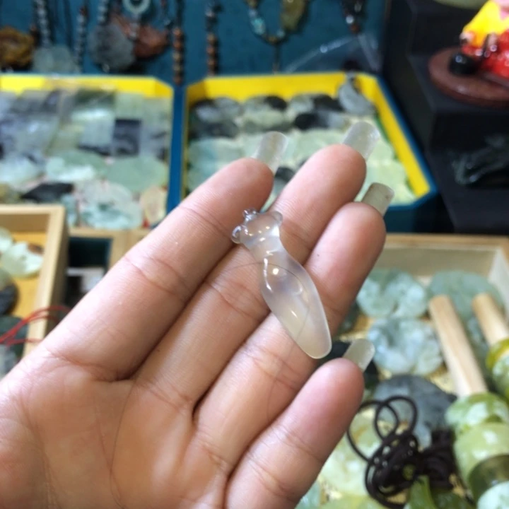 岫玉未镶嵌岫玉挂件吊坠