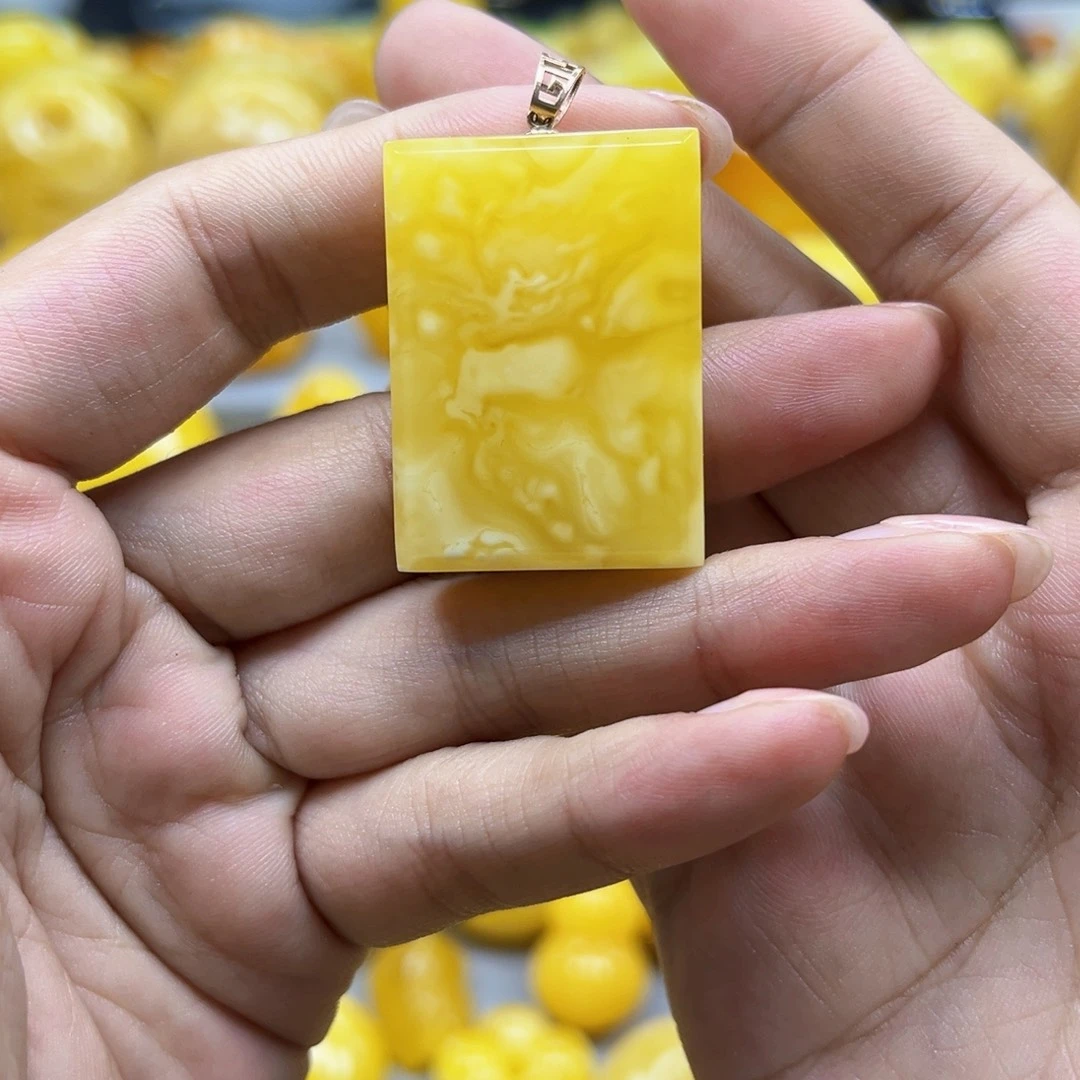 未镶嵌蜜蜡珠宝奇石
