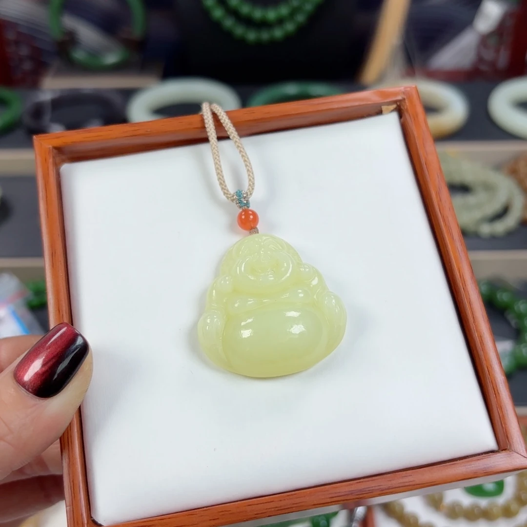 和田玉吊坠未镶嵌