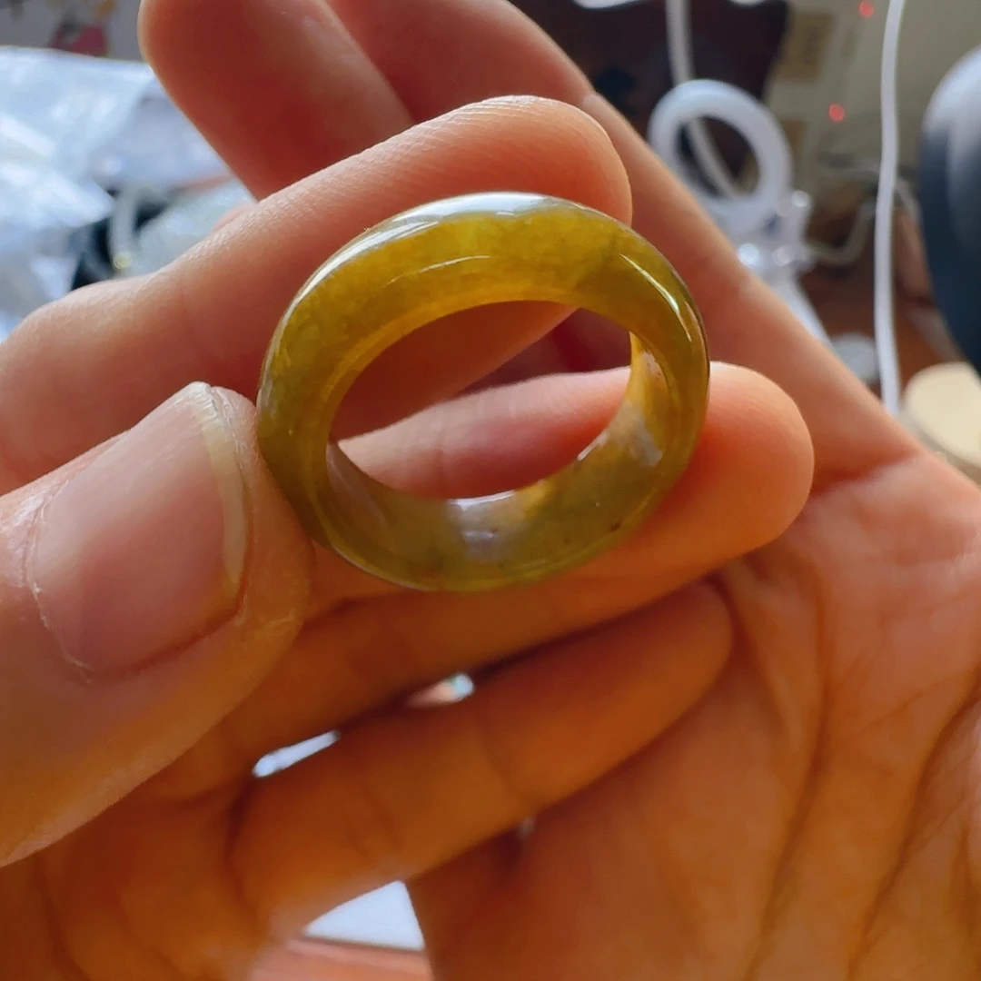 翡翠未镶嵌颈饰翡翠75