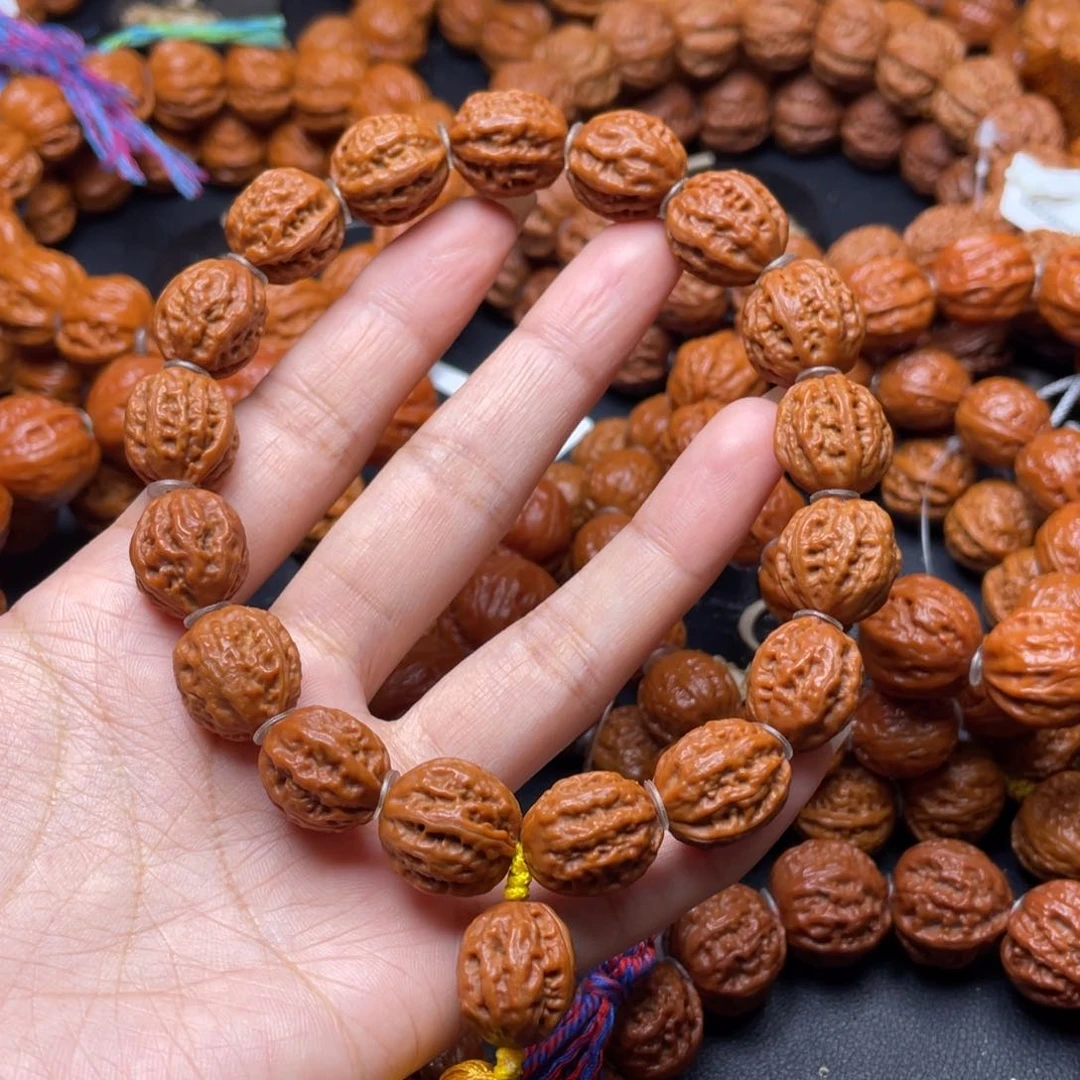 文玩核桃手串我**根粗筋111