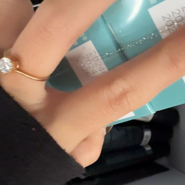 3 仓储折扣临期破损不退不换看好再拍