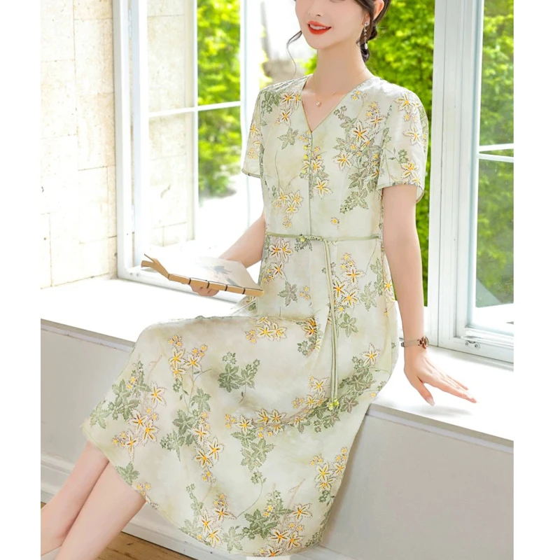 中年妈妈夏新中式上衣服裙子2025新款洋气中老年女装国风连衣裙