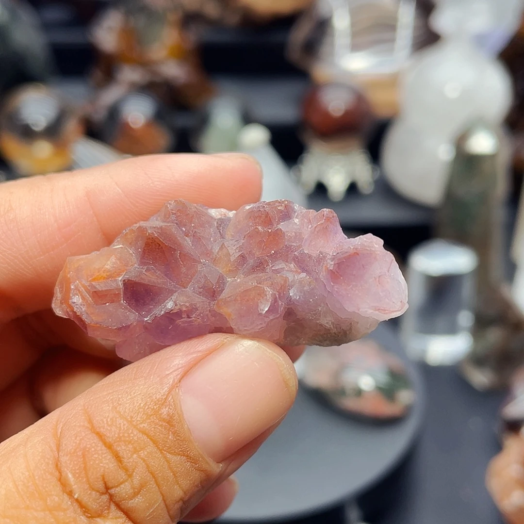 未镶嵌水晶大型摆件（非配饰）