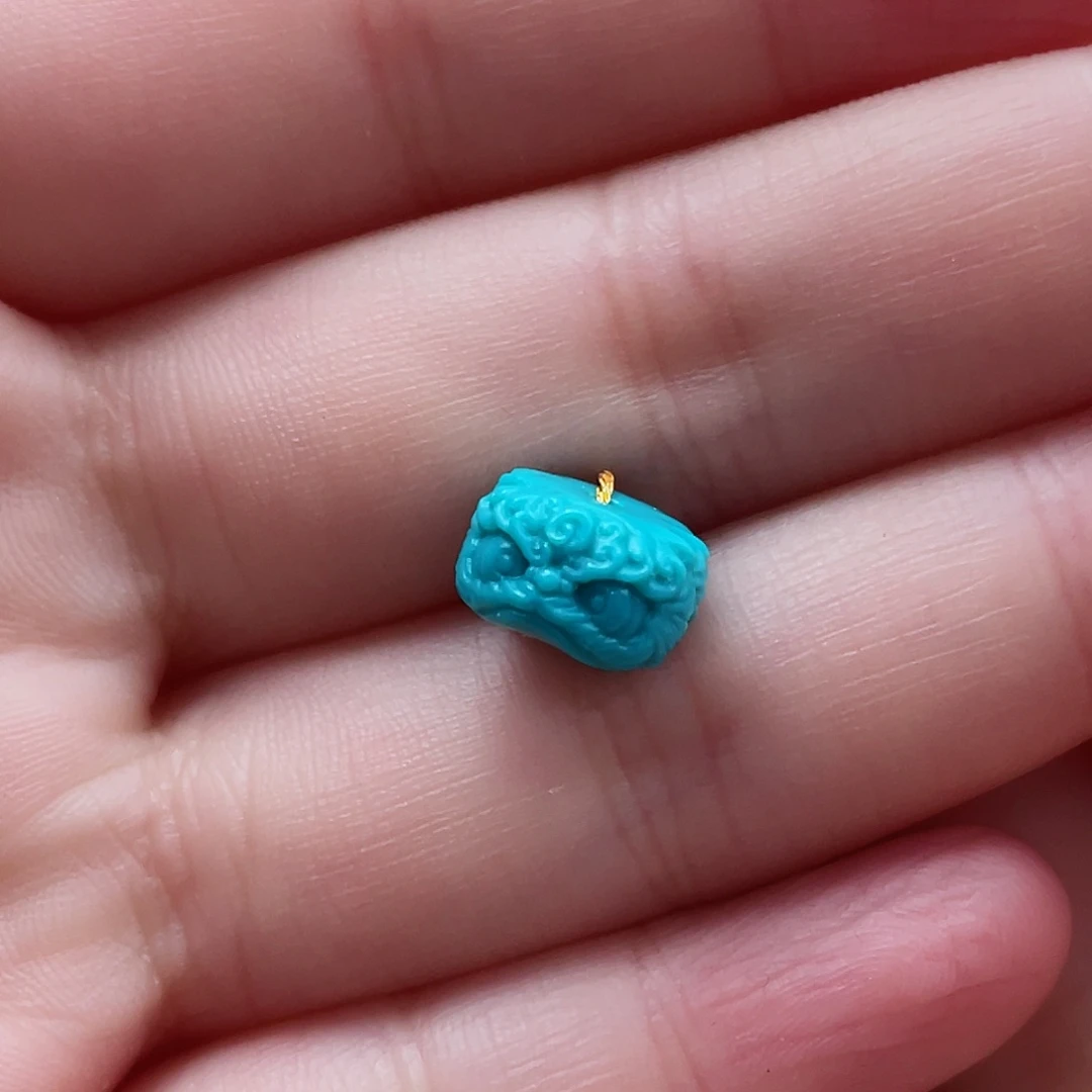 绿松石颈饰未镶嵌