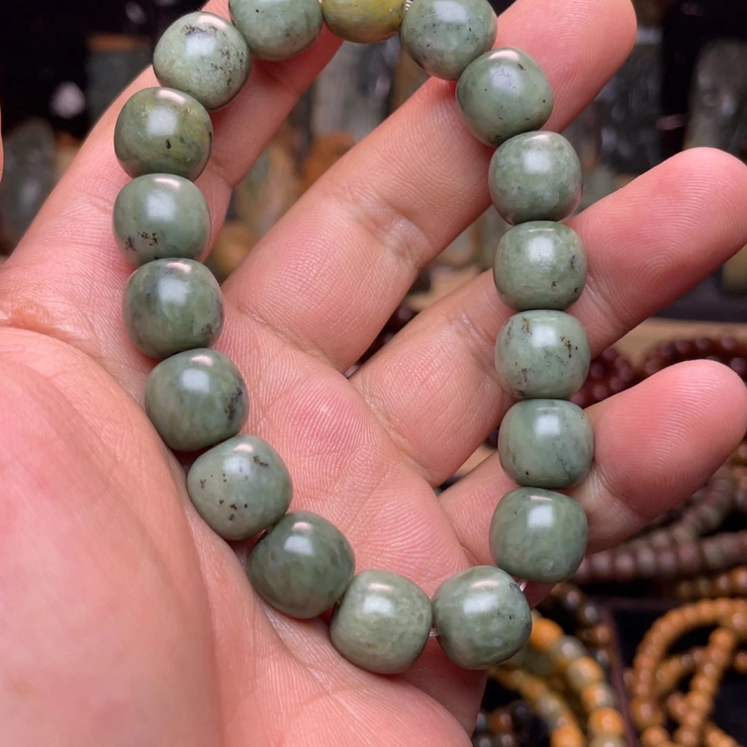 岫岩河磨玉（透闪石质玉）未镶嵌颈饰13×12