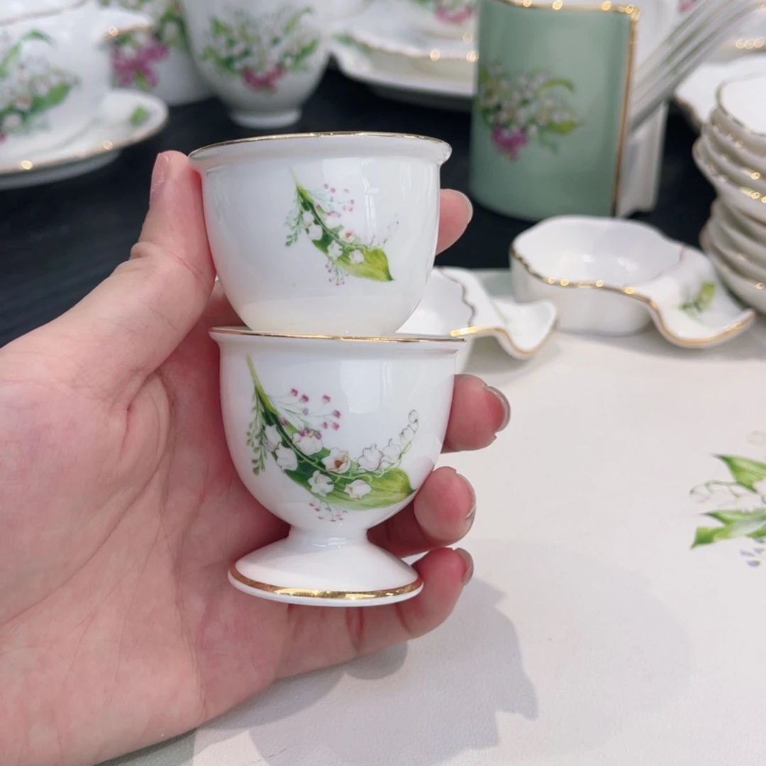 骨瓷两个蛋杯—————-