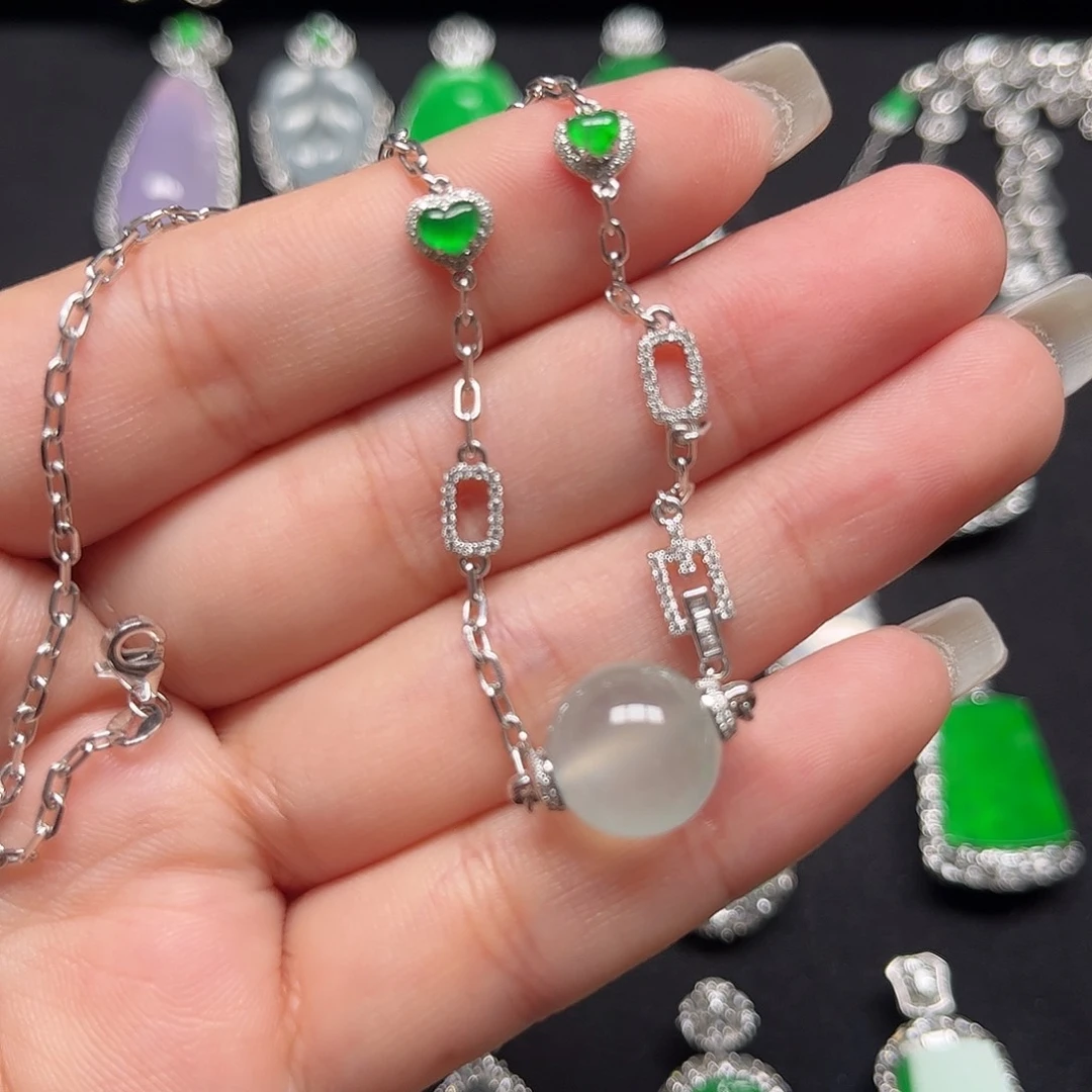 翡翠18K金镶嵌颈饰珠子套链