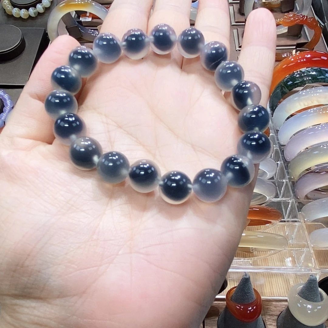 兔****玛瑙/玉髓手串未镶嵌