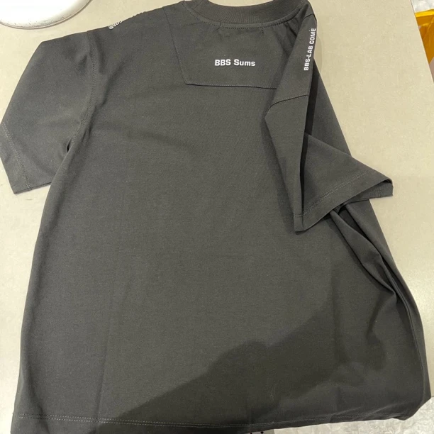 6037儿童字母纯色T恤