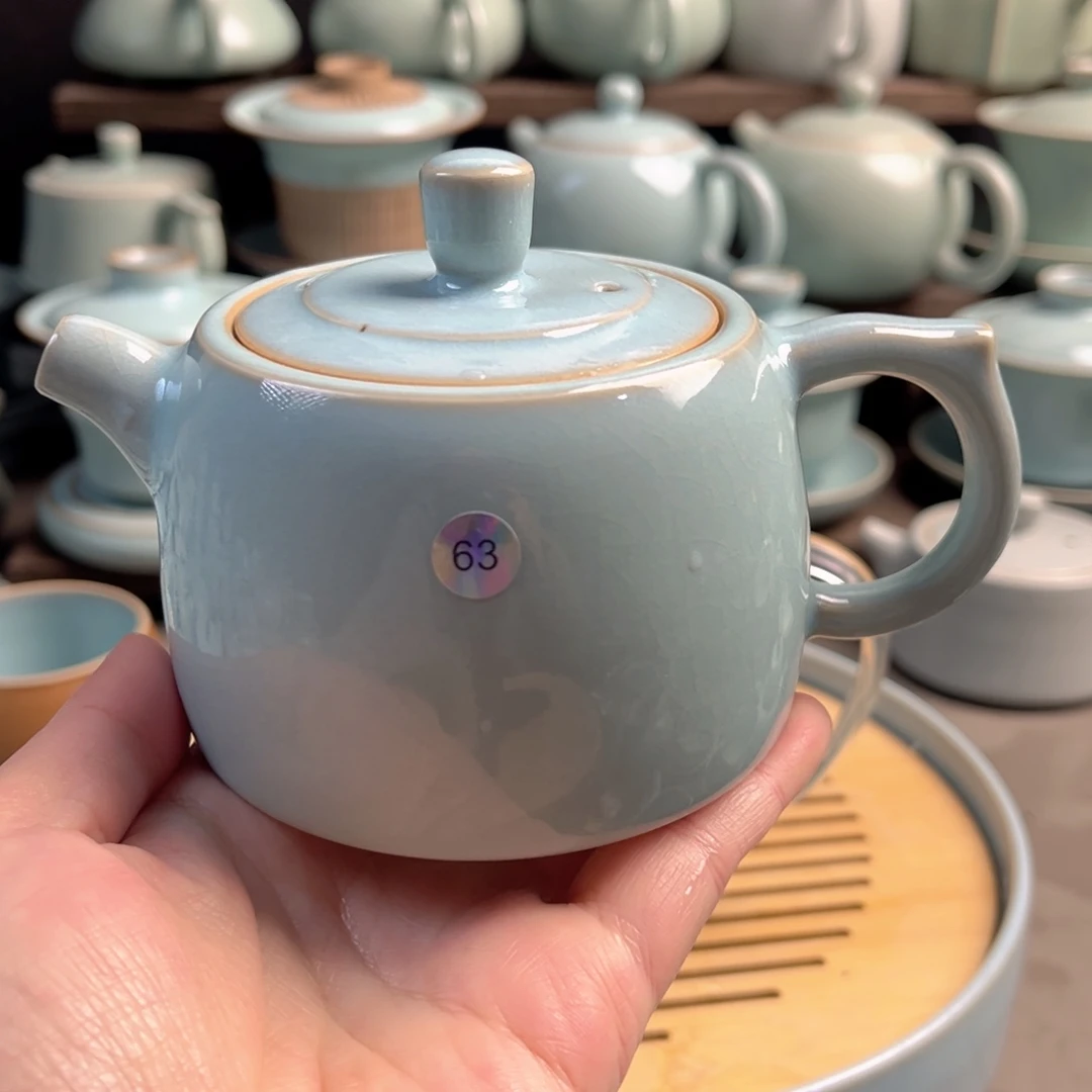 其他陶瓷天青釉井兰壶原矿手工