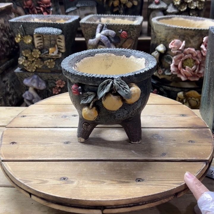 青藤多肉花盆百搭