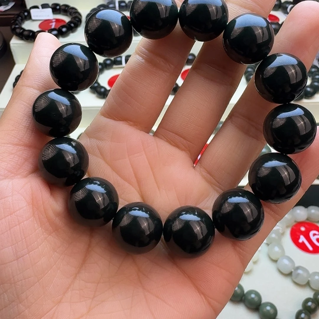 和田玉未镶嵌手串