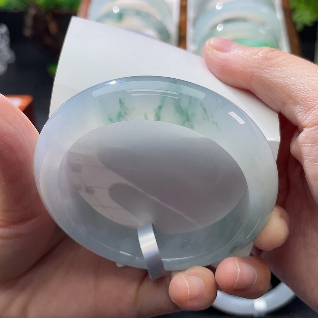 翡翠未镶嵌手镯54.5冰胶蓝飘花