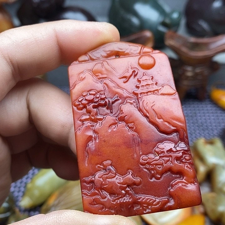 未镶嵌蛇纹石玉颈饰