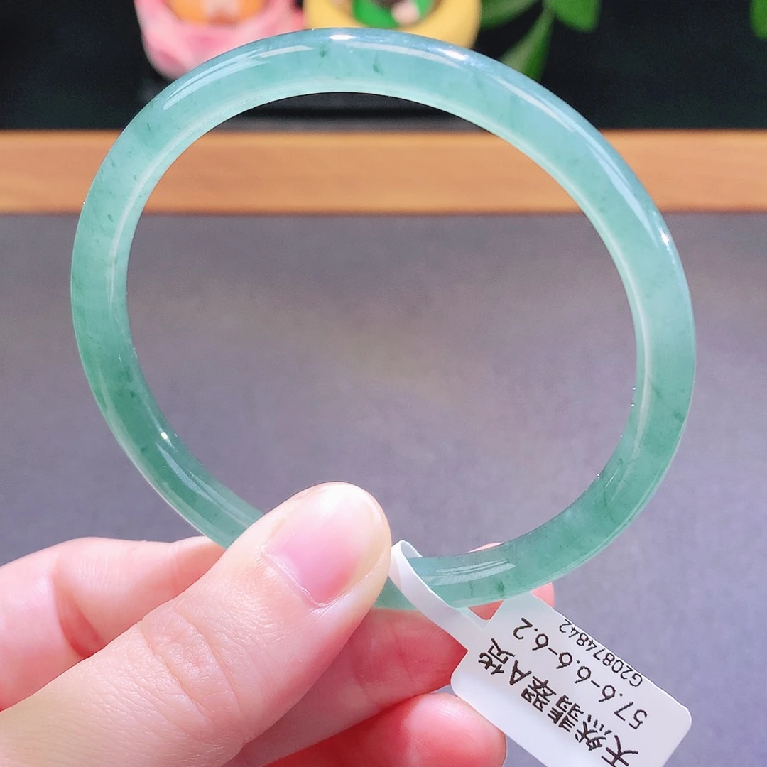 翡翠未镶嵌手镯天然翡翠
