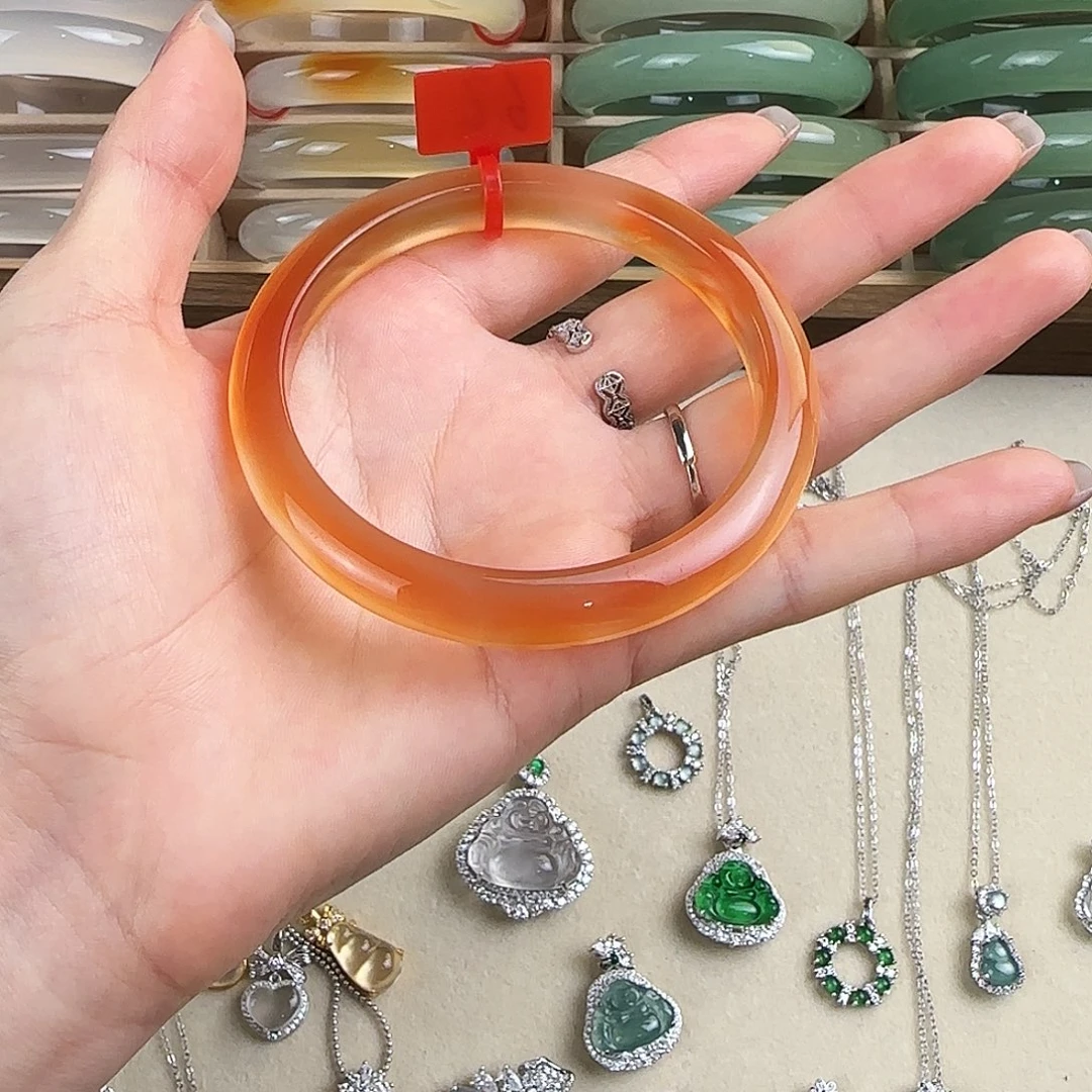 火***柴玛瑙/玉髓未镶嵌手镯