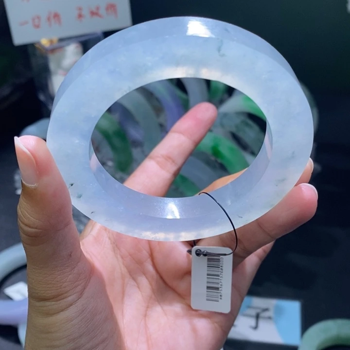 未镶嵌翡翠定制翡翠