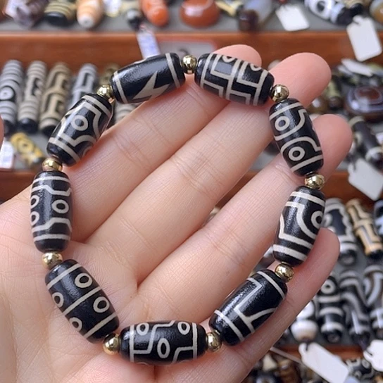 未镶嵌颈饰玛瑙/玉髓